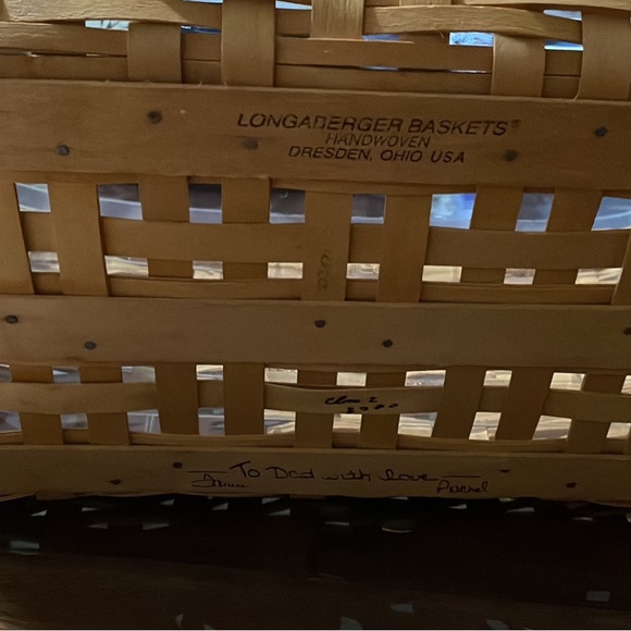 Longaberger Signed Founders Market Basket - Picture 4 of 5
